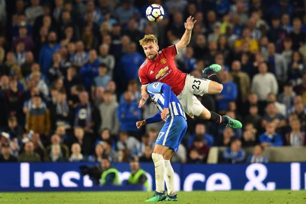 员显现出疲 员显现出疲