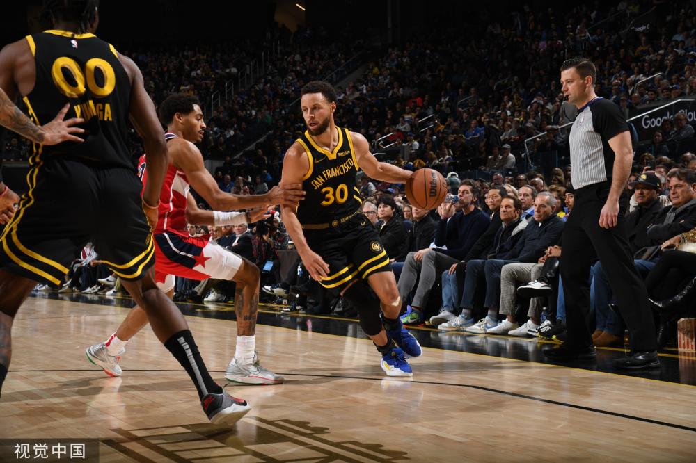 图斯的进攻 图斯的进攻